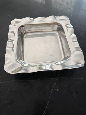 Beatriz Ball Wavy Edge Square Serving Bowl